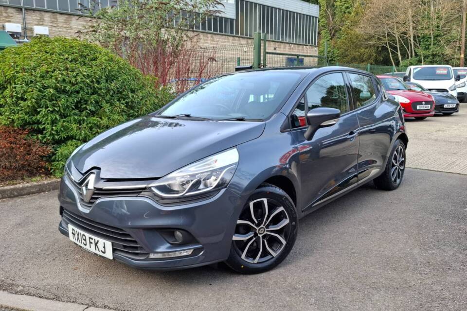 2019 RENAULT CLIO 1.5 DCI PLAY EX MOD HISTORY 2019 19 REG 41000 MILES 7,375... photo